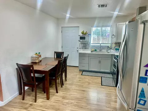 Dining - 609 Kettleman, Lodi, CA 95240 photo 1 of 1