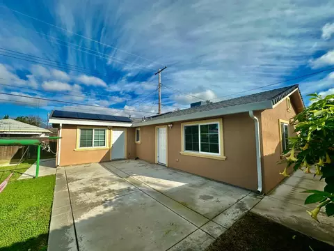 Exterior - 609 Kettleman, Lodi, CA 95240 photo 7 of 20