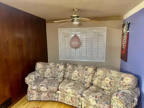 Living - 609 Kettleman, Lodi, CA 95240 photo 2 of 8