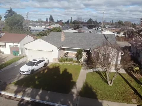 View/Area - 609 Kettleman, Lodi, CA 95240 photo 2 of 9
