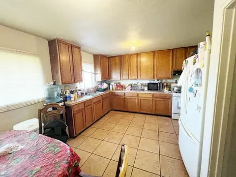 Kitchen - 15731 Andrus Island Rd, Isleton, CA 95641 photo 3 of 5