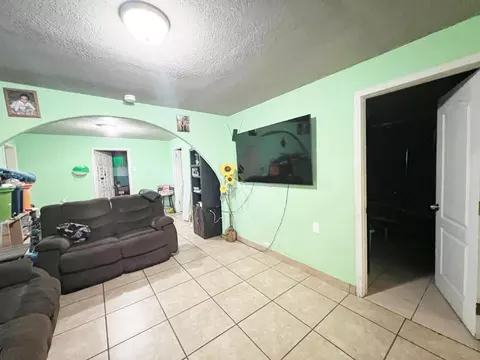Living - 15731 Andrus Island Rd, Isleton, CA 95641 photo 2 of 6