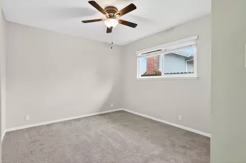 Bedroom - 2337 Corbin Ln, Lodi, CA 95242 photo 7 of 8