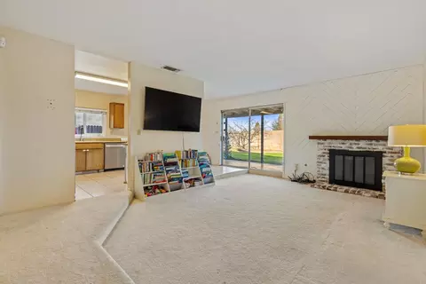 Living - 2513 Stoneridge Dr, Modesto, CA 95355 photo 1 of 4