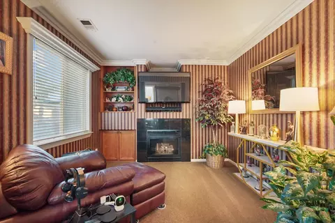Living - 482 Quail Run Cir, Tracy, CA 95377 photo 5 of 5
