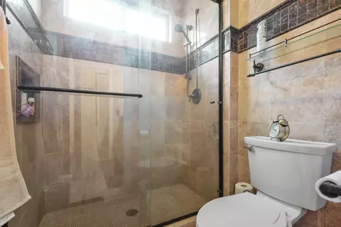 Bath - 482 Quail Run Cir, Tracy, CA 95377 photo 5 of 5