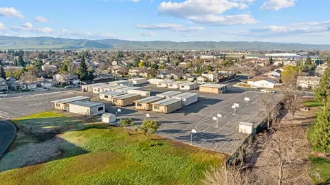 View/Area - 482 Quail Run Cir, Tracy, CA 95377 photo 8 of 8