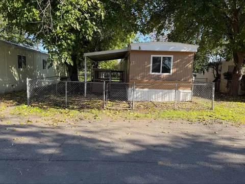 6950 Riverland Dr #27, Redding, CA 96002 photo 1