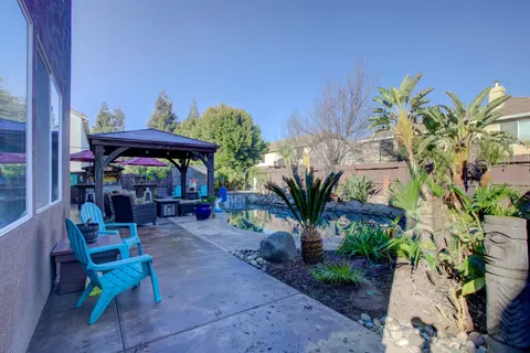 Exterior - 621 Bouma Ln, Ripon, CA 95366 photo 11 of 14