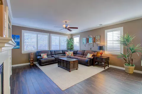 Living - 621 Bouma Ln, Ripon, CA 95366 photo 1 of 5