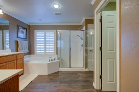 Bath - 621 Bouma Ln, Ripon, CA 95366 photo 4 of 4