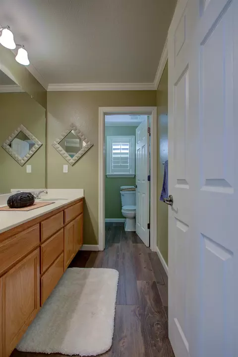 Bath - 621 Bouma Ln, Ripon, CA 95366 photo 3 of 4