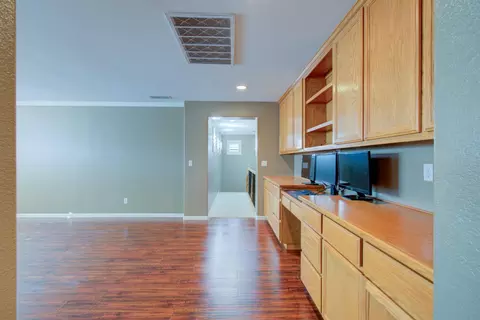 Entry Way - 621 Bouma Ln, Ripon, CA 95366 photo 11 of 13