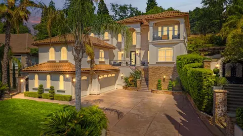 318 Canyon Fls, Folsom, CA 95630