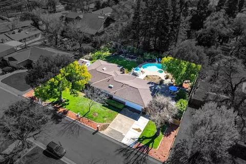 View/Area - 5424 Valhalla Dr, Carmichael, CA 95608 photo 1 of 1