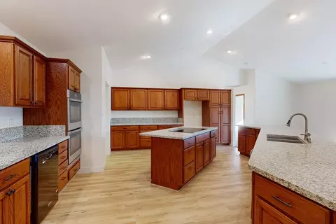 Kitchen - 10625 Forbestown Rd, Challenge, CA 95925 photo 7 of 7