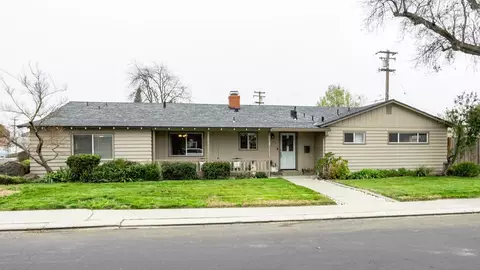 2001 Enslen Ave, Modesto, CA 95350 photo 1