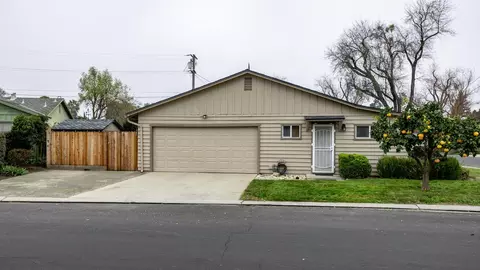 Exterior - 2001 Enslen Ave, Modesto, CA 95350 photo 5 of 5
