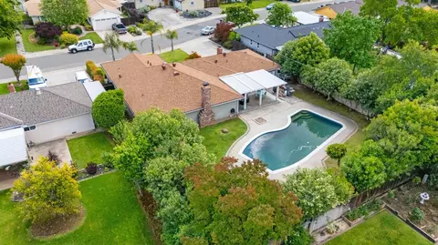 3517 Ronk Way, Sacramento, CA 95821