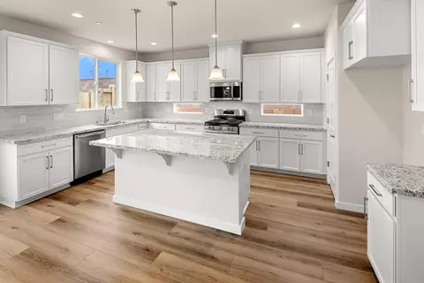 12071 Hetch Hechy Dr, Rancho Cordova, CA 95742