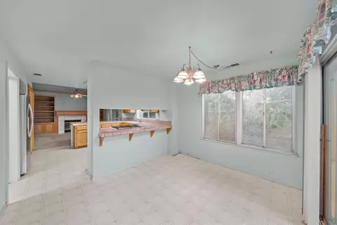 8432 Giverny Cir, Antelope, CA 95843 photo 16