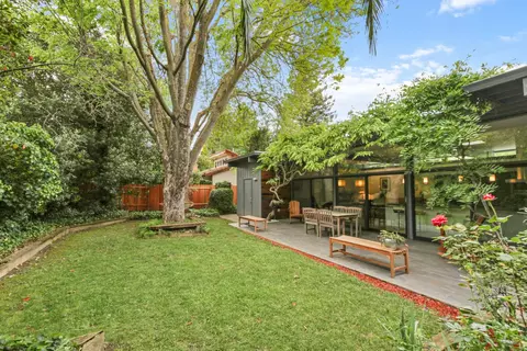 Exterior - 1114 Purdue Dr, Davis, CA 95616 photo 4 of 9