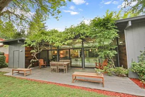 Exterior - 1114 Purdue Dr, Davis, CA 95616 photo 5 of 9