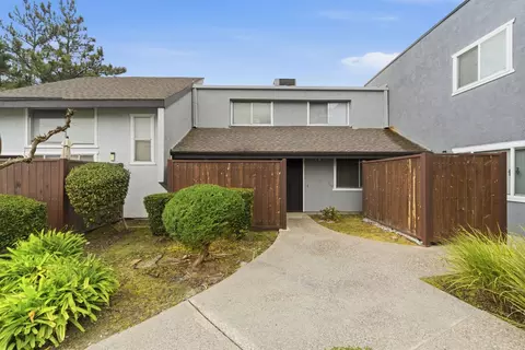 325 Standiford Ave #29, Modesto, CA 95350