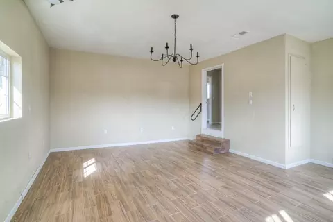 Living - 5463 Hankins Rd, Williams, CA 95987 photo 11 of 11