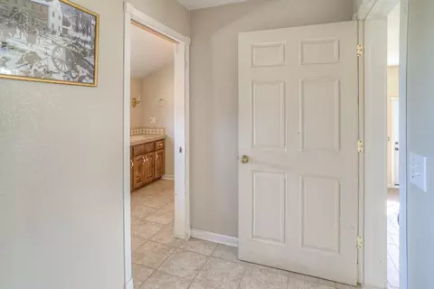 Entry Way - 5463 Hankins Rd, Williams, CA 95987 photo 3 of 3