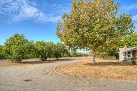 Exterior - 5463 Hankins Rd, Williams, CA 95987 photo 11 of 11