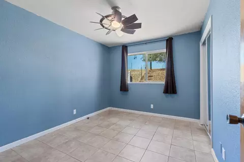 Bedroom - 1415 Papoose Dr, Copperopolis, CA 95228 photo 2 of 2