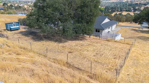 Exterior - 1415 Papoose Dr, Copperopolis, CA 95228 photo 8 of 9