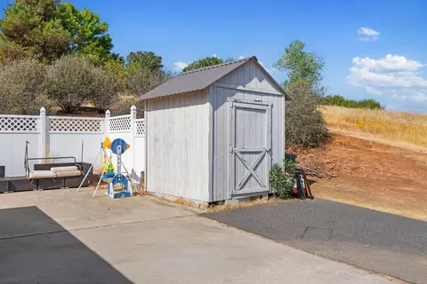 Exterior - 1415 Papoose Dr, Copperopolis, CA 95228 photo 7 of 9
