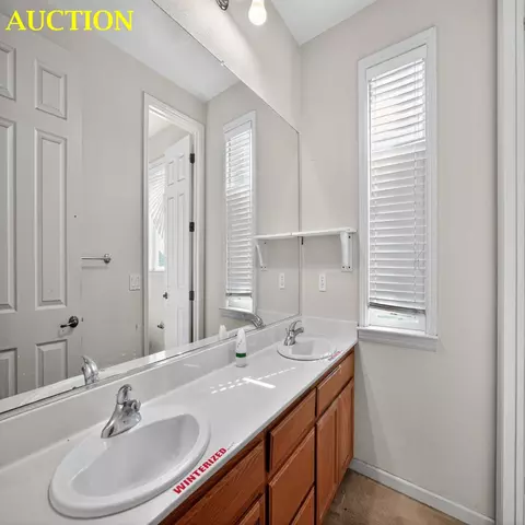 Bath - 102 Sonora, Oakley, CA 94561 photo 1 of 4
