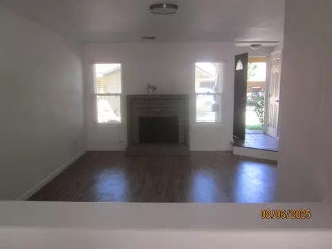 3172 Andre Ln, Turlock, CA 95382 photo 2