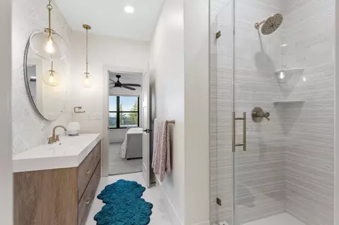 Bath - 223 Spring Ln, Newcastle, CA 95658 photo 6 of 9