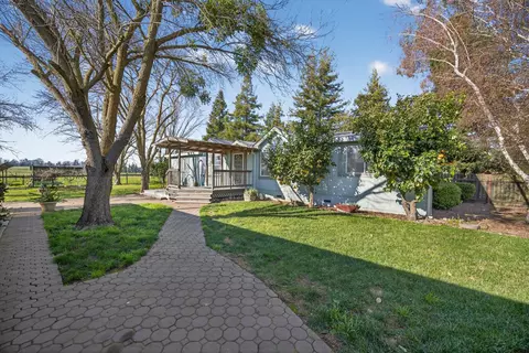9708 La Clair Rd, Wilton, CA 95693 photo 1