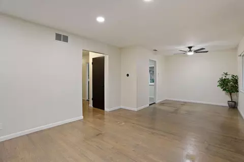 Living - 32 S Corinth Ave, Lodi, CA 95242 photo 1 of 3