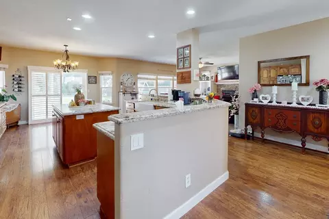 Entry Way - 2185 Perry St, Sutter, CA 95982 photo 2 of 4