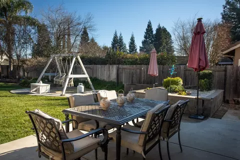Exterior - 2185 Perry St, Sutter, CA 95982 photo 7 of 20