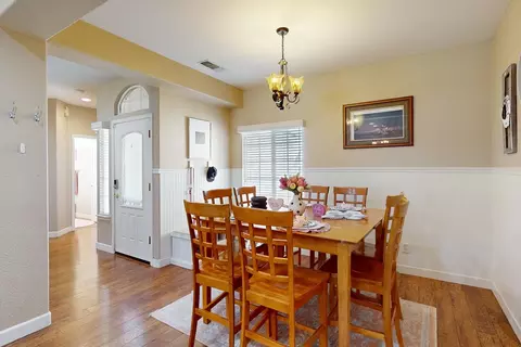 Dining - 2185 Perry St, Sutter, CA 95982 photo 1 of 3