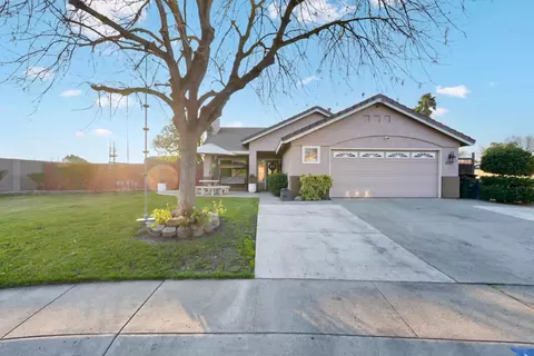 1421 Riverette Dr, Modesto, CA 95351 photo 1