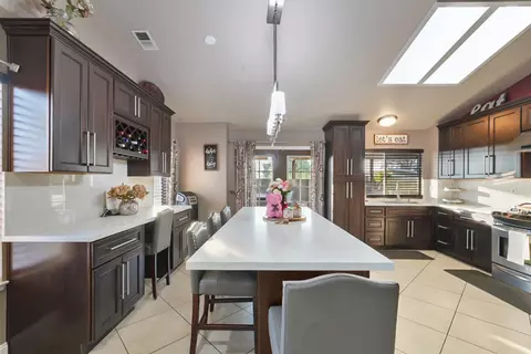 1421 Riverette Dr, Modesto, CA 95351 photo 5