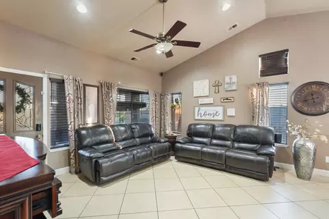 1421 Riverette Dr, Modesto, CA 95351 photo 13