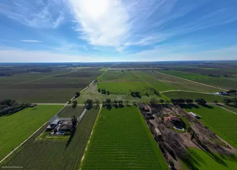 2491 W Peltier Rd, Lodi, CA 95242 photo 18