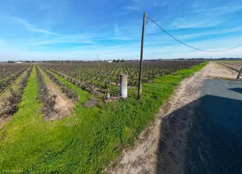 2491 W Peltier Rd, Lodi, CA 95242 photo 12
