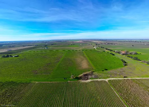 2491 W Peltier Rd, Lodi, CA 95242 photo 14