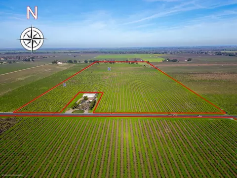 2491 W Peltier Rd, Lodi, CA 95242 photo 3