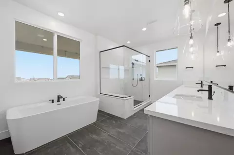 Bath - 3034 Sidewinder Loop, Rocklin, CA 95765 photo 5 of 6